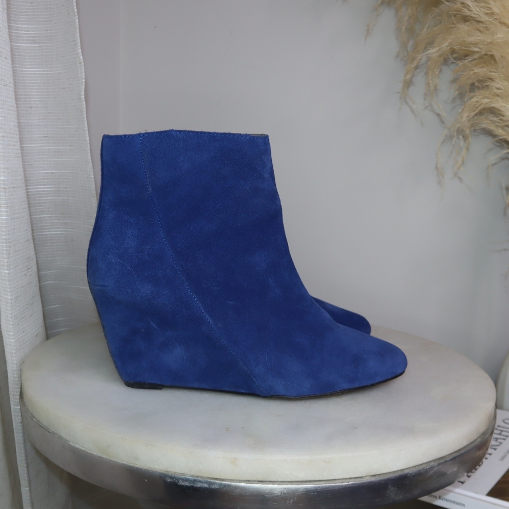 Vince Camuto Women's Wedge Shoe 8 M/38 Melisi Blue Leather Bootie Boots High Hee